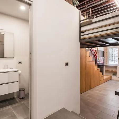 Monti - Colosseo - Luxury Loft 1bdr - New רומא